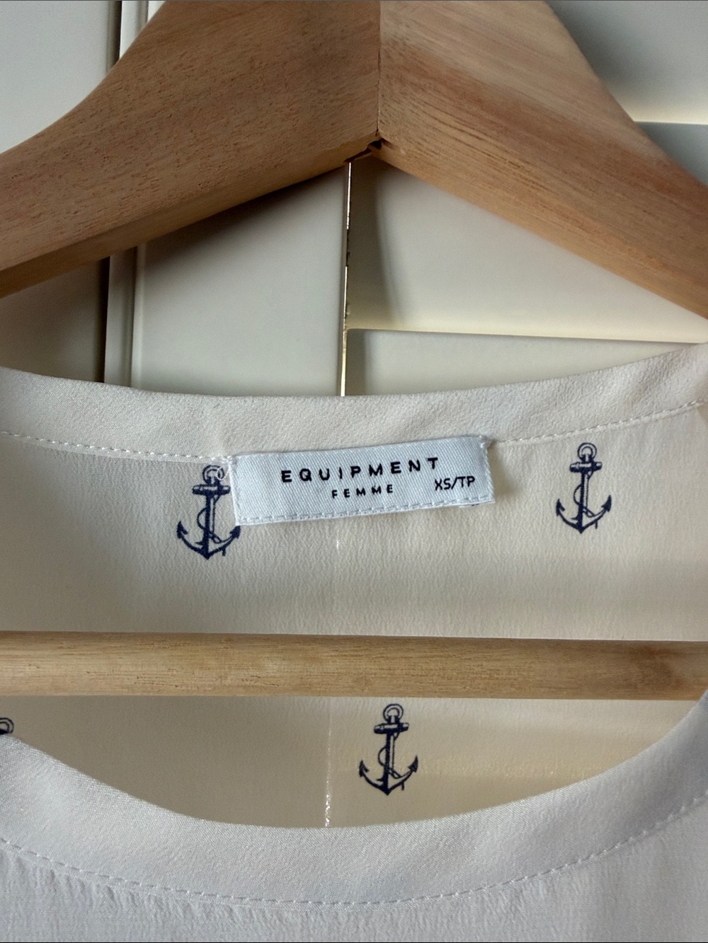Equipment Women's White Anchor-Print Short Sleeve Blouse - Picture 2 of 6